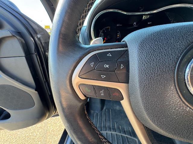 used 2016 Jeep Grand Cherokee car, priced at $13,995