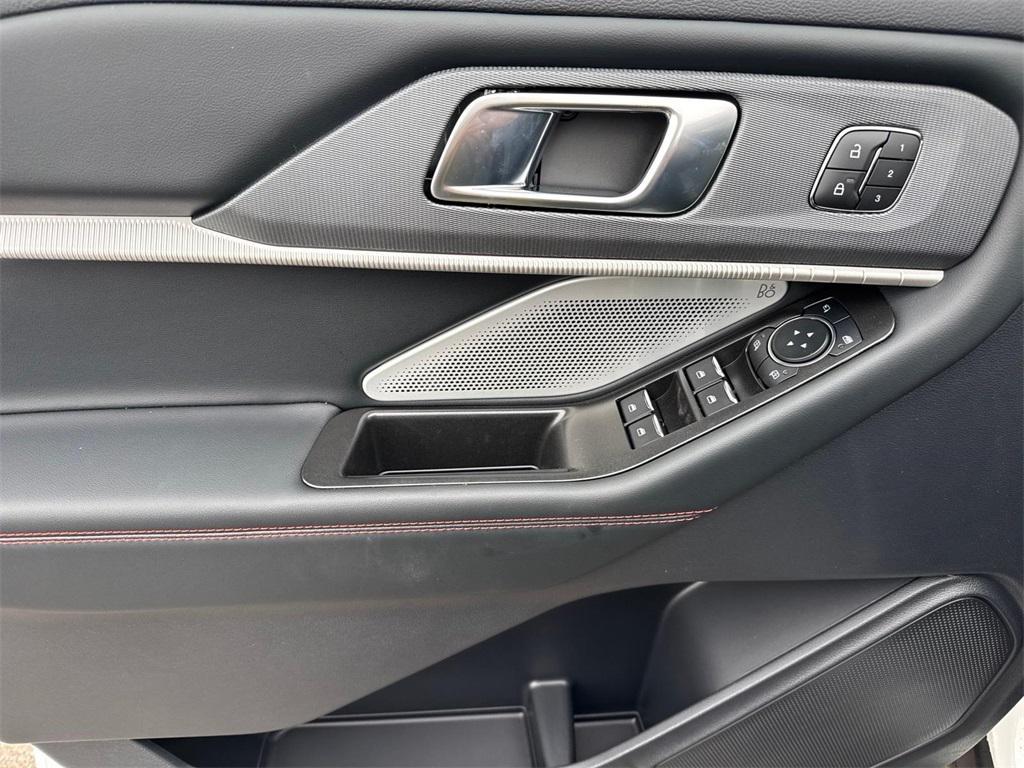new 2026 Ford Explorer car, priced at $61,080