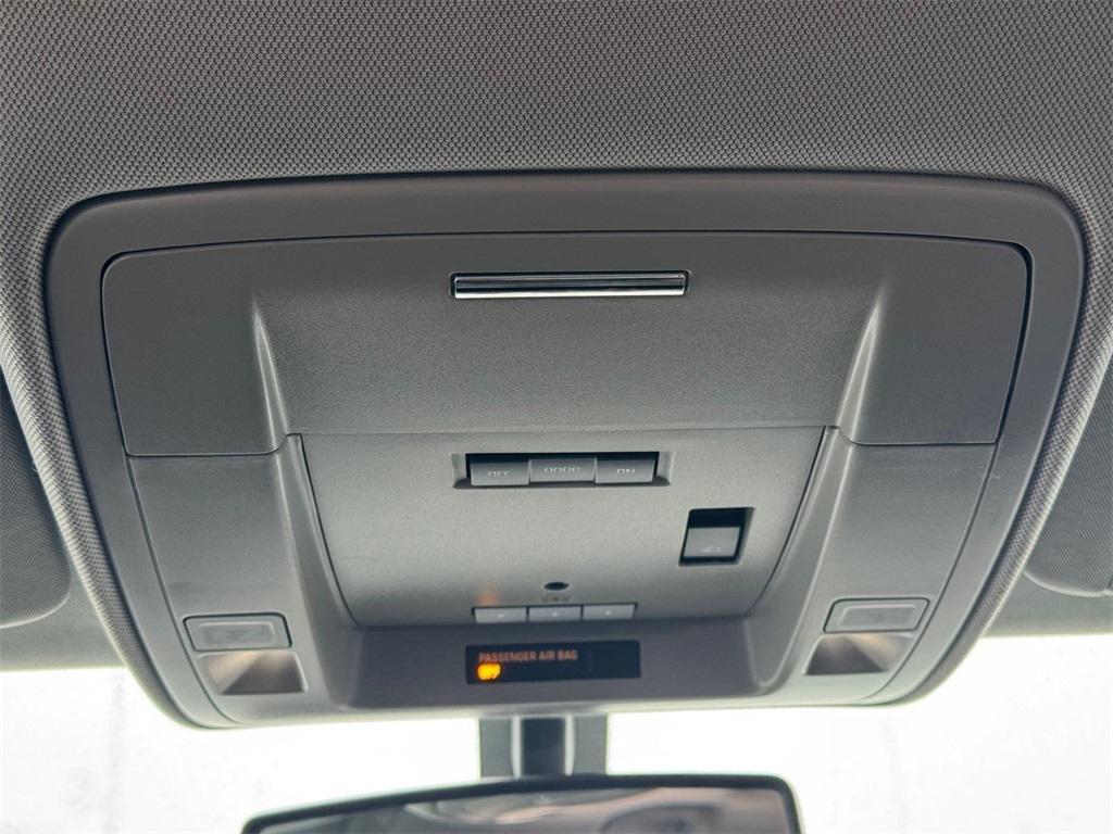 used 2016 GMC Sierra 1500 car, priced at $19,983