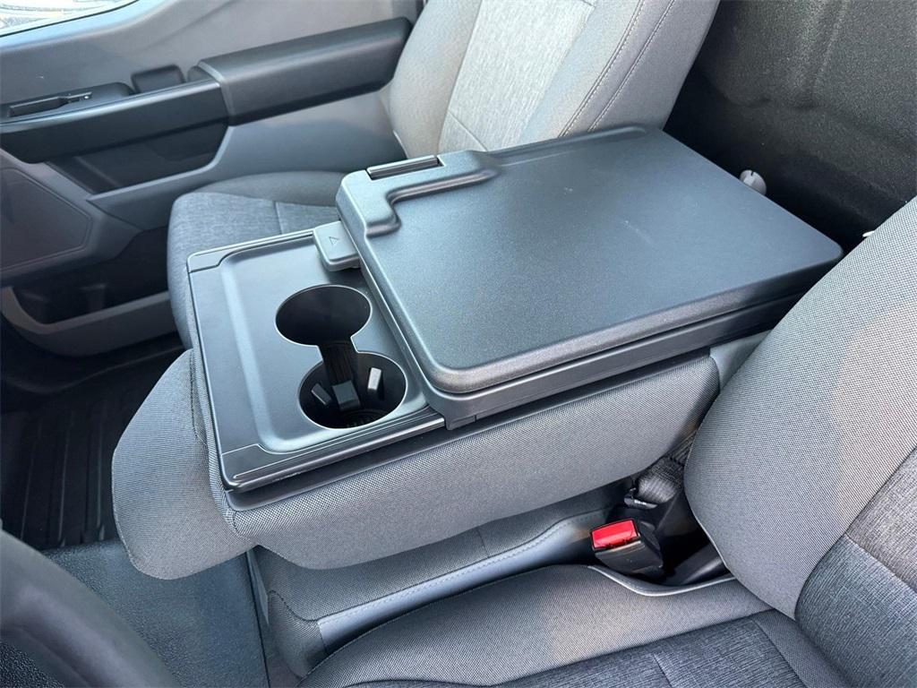 new 2026 Ford F-150 car, priced at $48,135