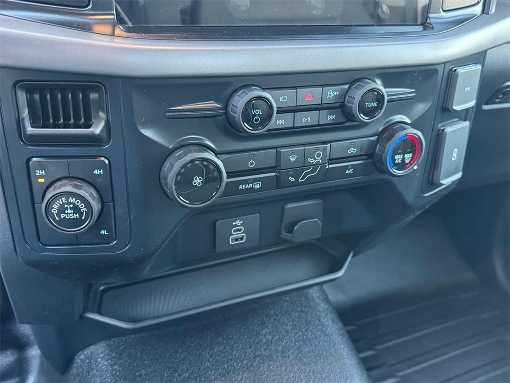 new 2026 Ford F-150 car, priced at $48,135