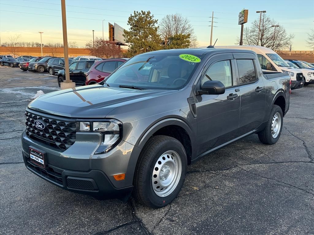 new 2025 Ford Maverick car, priced at $29,682