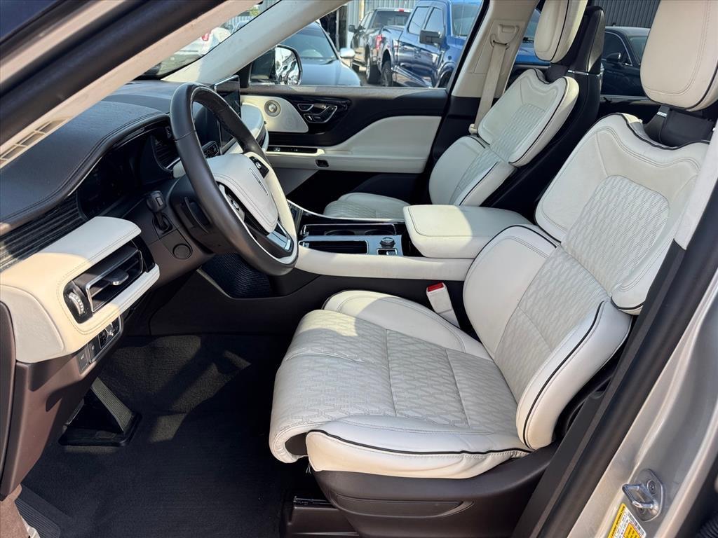 used 2023 Lincoln Aviator car, priced at $61,591