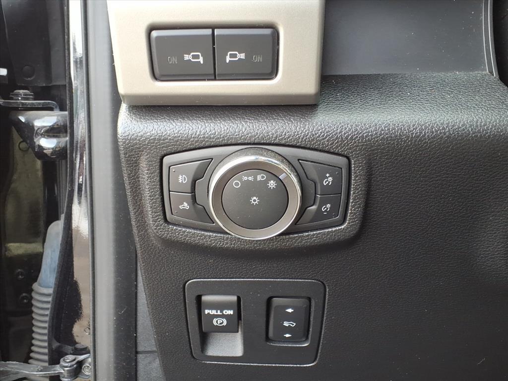 used 2020 Ford F-150 car, priced at $35,439