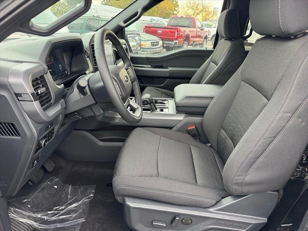 new 2025 Ford F-150 car, priced at $54,513