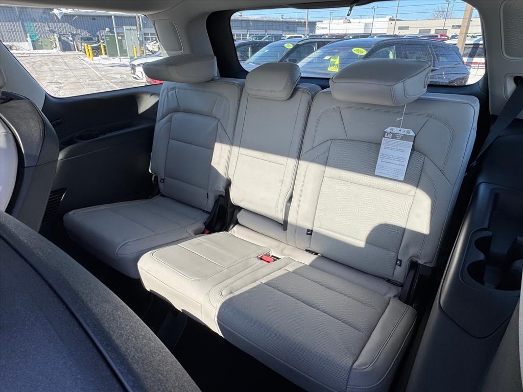 new 2026 Lincoln Navigator car, priced at $111,080