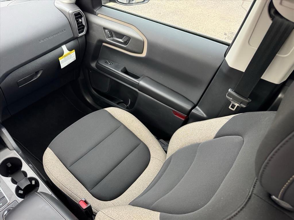 new 2025 Ford Bronco Sport car, priced at $33,198