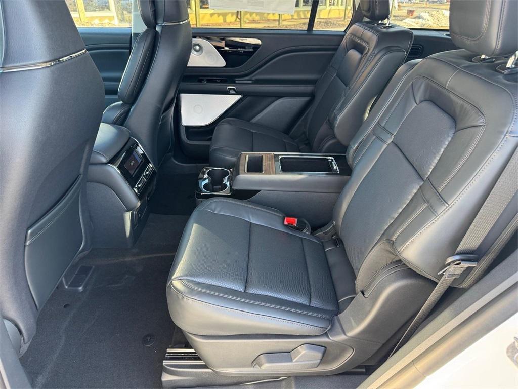 new 2026 Lincoln Aviator car, priced at $78,356