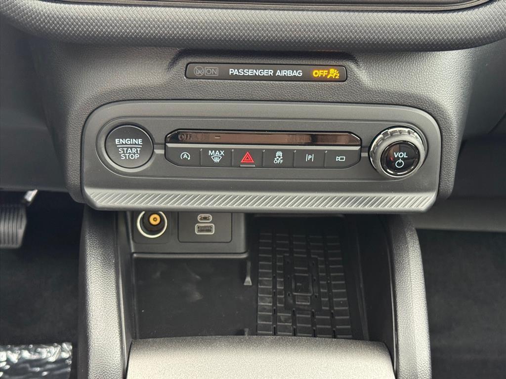 new 2025 Ford Bronco Sport car, priced at $36,972