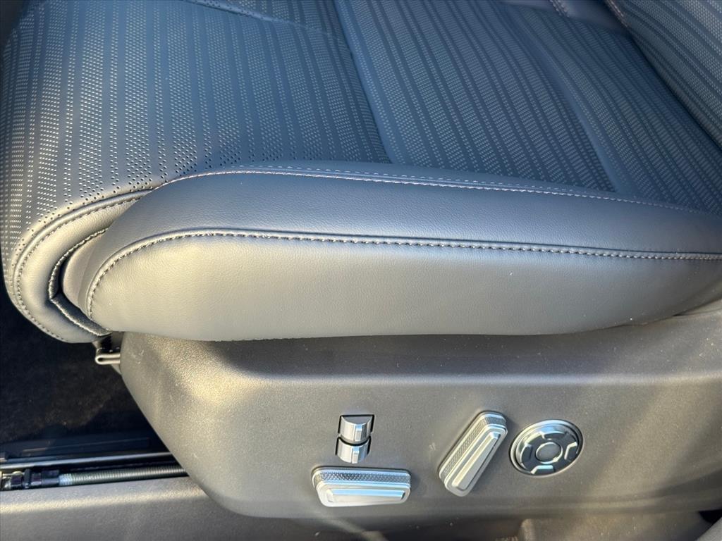 new 2026 Lincoln Nautilus car, priced at $73,205