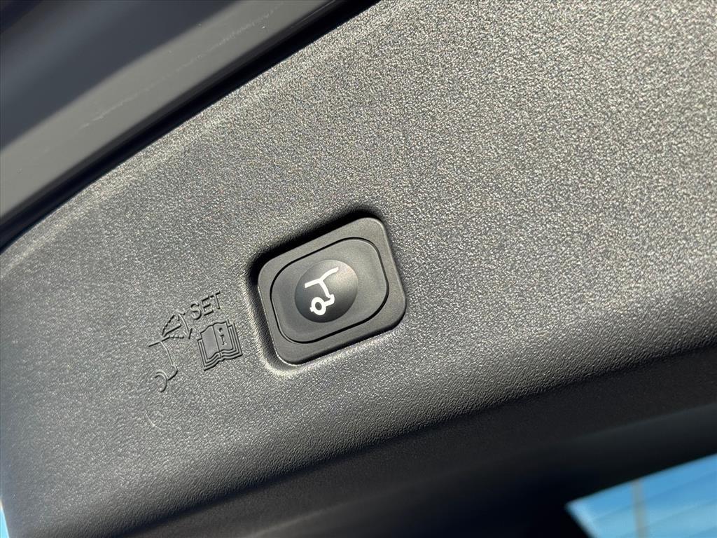 new 2026 Lincoln Nautilus car, priced at $73,205