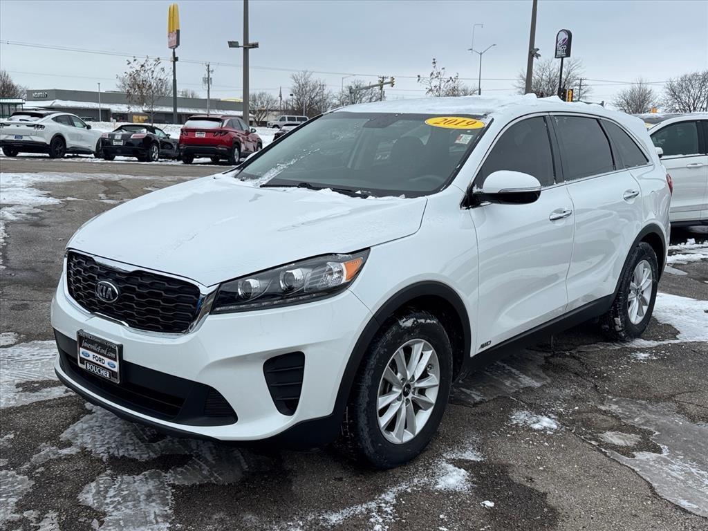 used 2019 Kia Sorento car, priced at $14,806