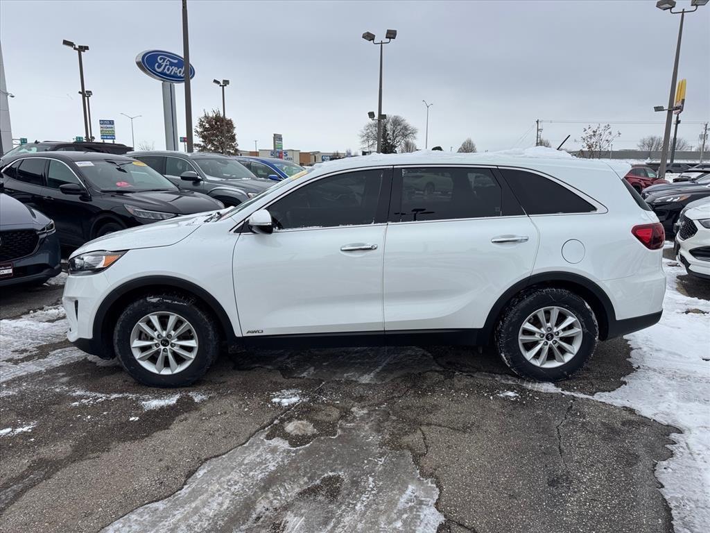 used 2019 Kia Sorento car, priced at $14,806