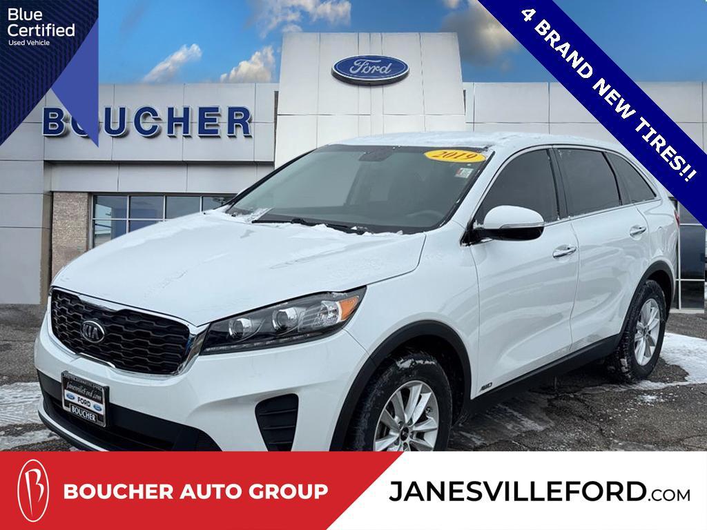 used 2019 Kia Sorento car, priced at $14,806