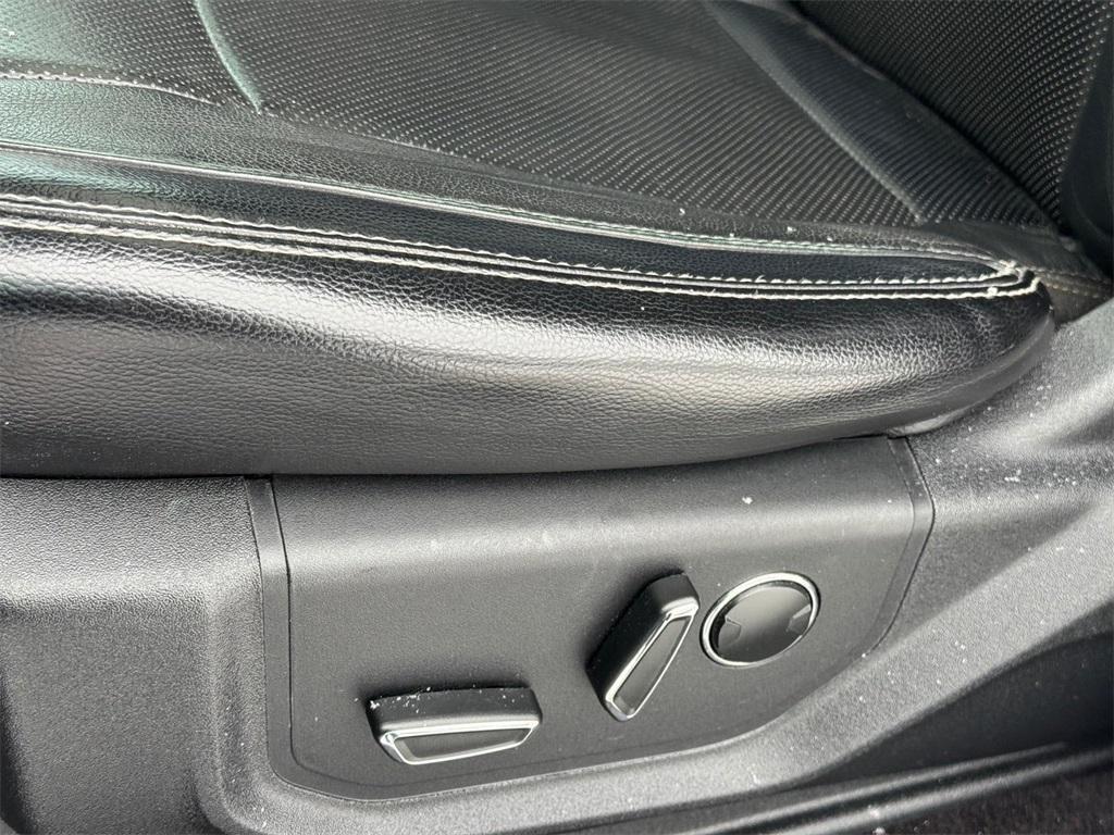 used 2016 Ford F-150 car, priced at $26,344