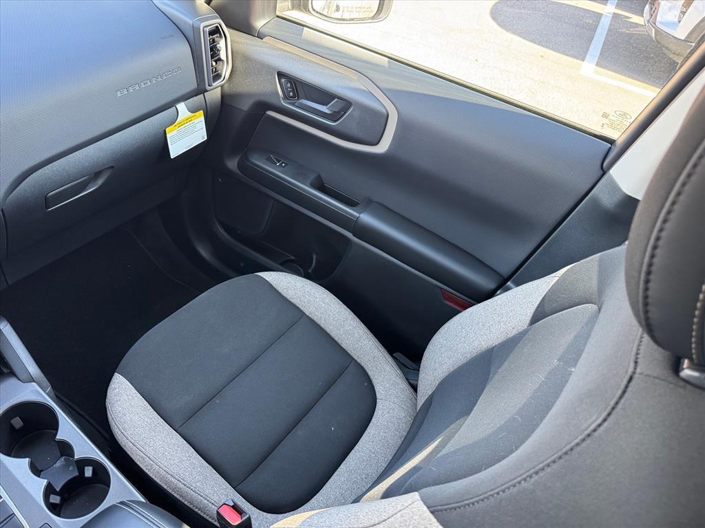new 2025 Ford Bronco Sport car, priced at $33,300