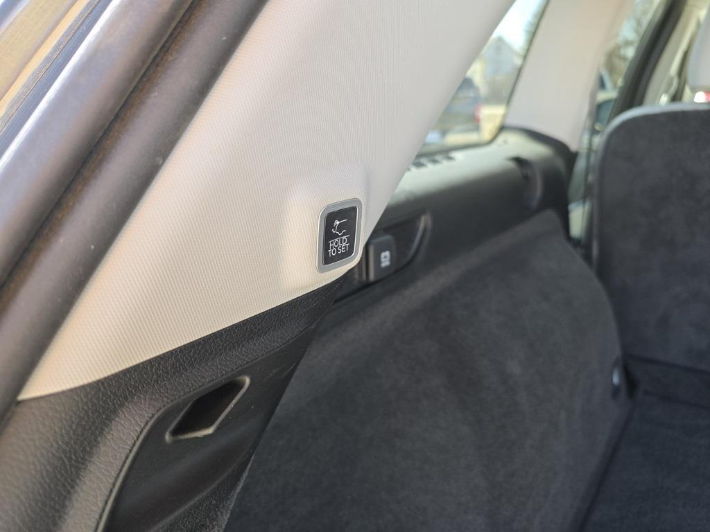 used 2022 Jeep Grand Cherokee car, priced at $33,794