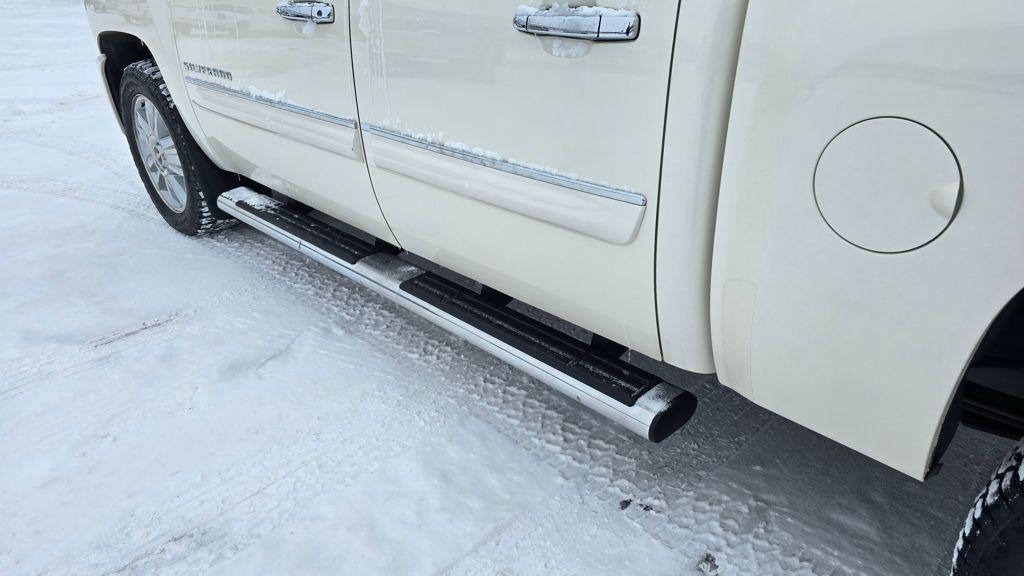 used 2013 Chevrolet Silverado 1500 car, priced at $17,995