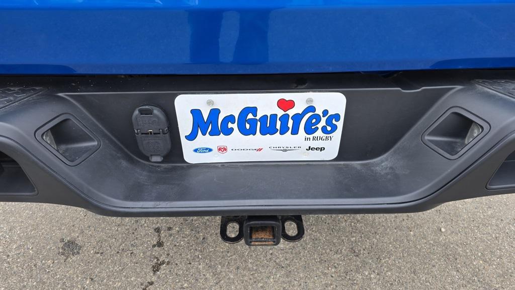 used 2022 Jeep Gladiator car, priced at $32,995