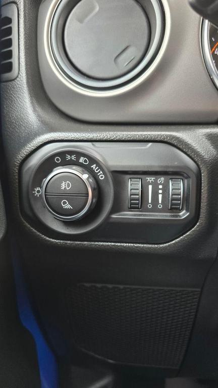 used 2022 Jeep Gladiator car, priced at $32,995
