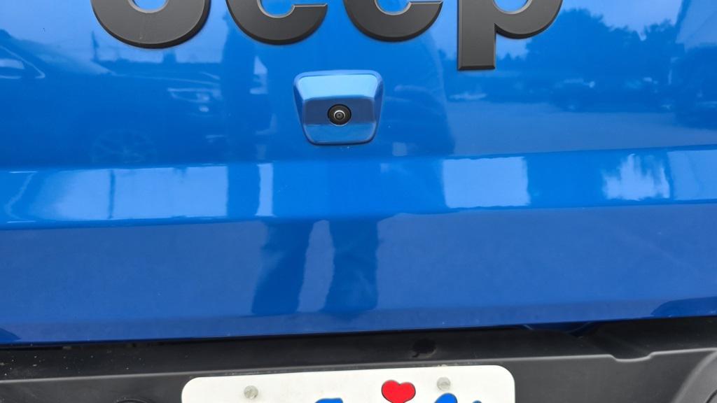 used 2022 Jeep Gladiator car, priced at $32,995