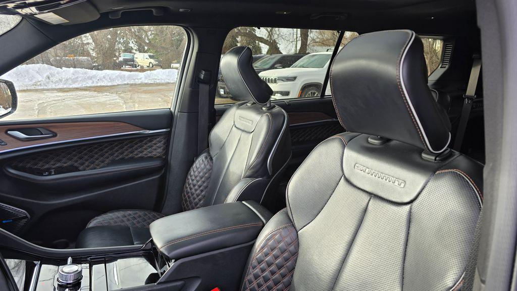 used 2023 Jeep Grand Cherokee L car, priced at $40,995