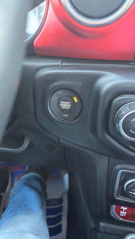 used 2022 Jeep Wrangler Unlimited car, priced at $35,995