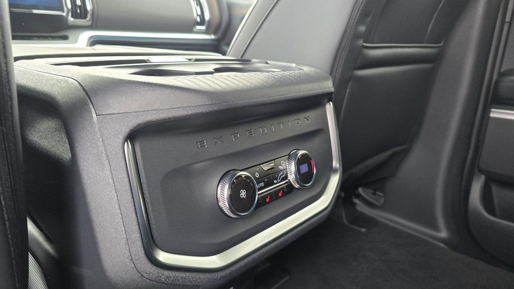 new 2025 Ford Expedition car, priced at $84,630