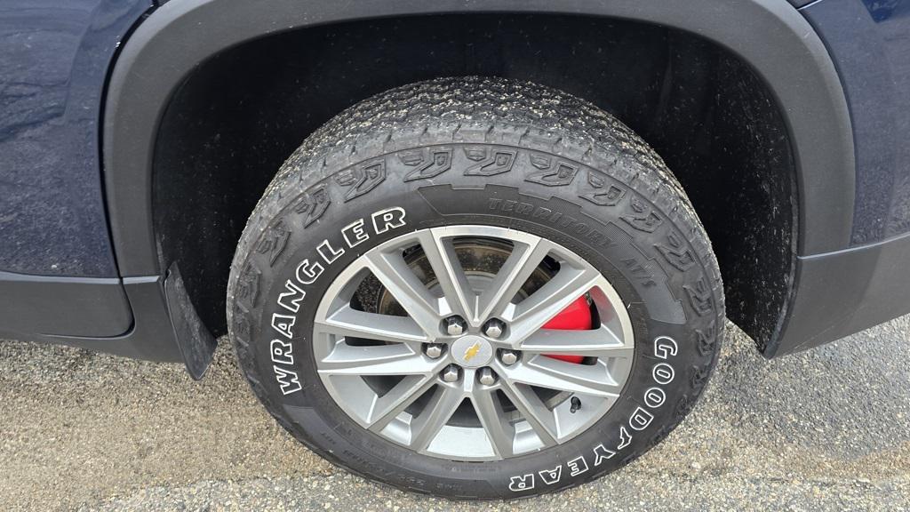 used 2023 Chevrolet Traverse car, priced at $27,995