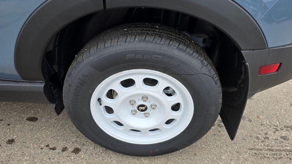 new 2025 Ford Bronco Sport car, priced at $38,095