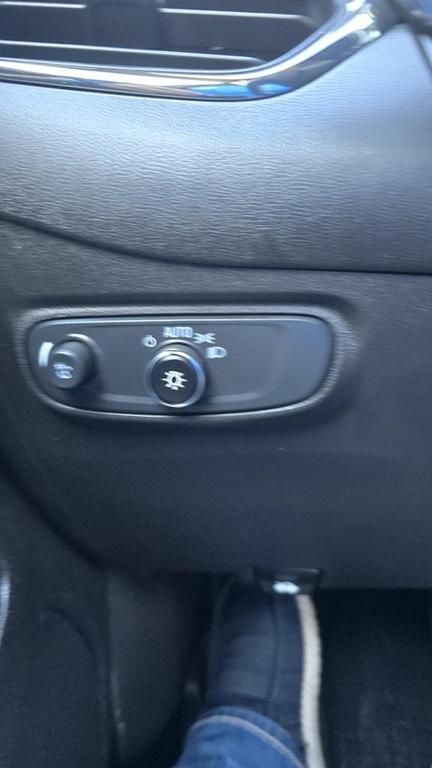 used 2024 Chevrolet Equinox car, priced at $29,360