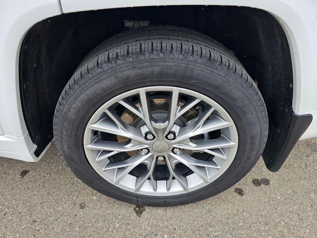 used 2023 Jeep Grand Cherokee L car, priced at $42,974