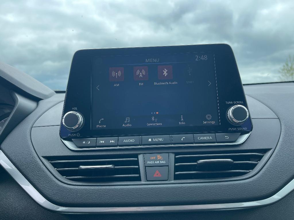 new 2025 Nissan Altima car, priced at $27,542