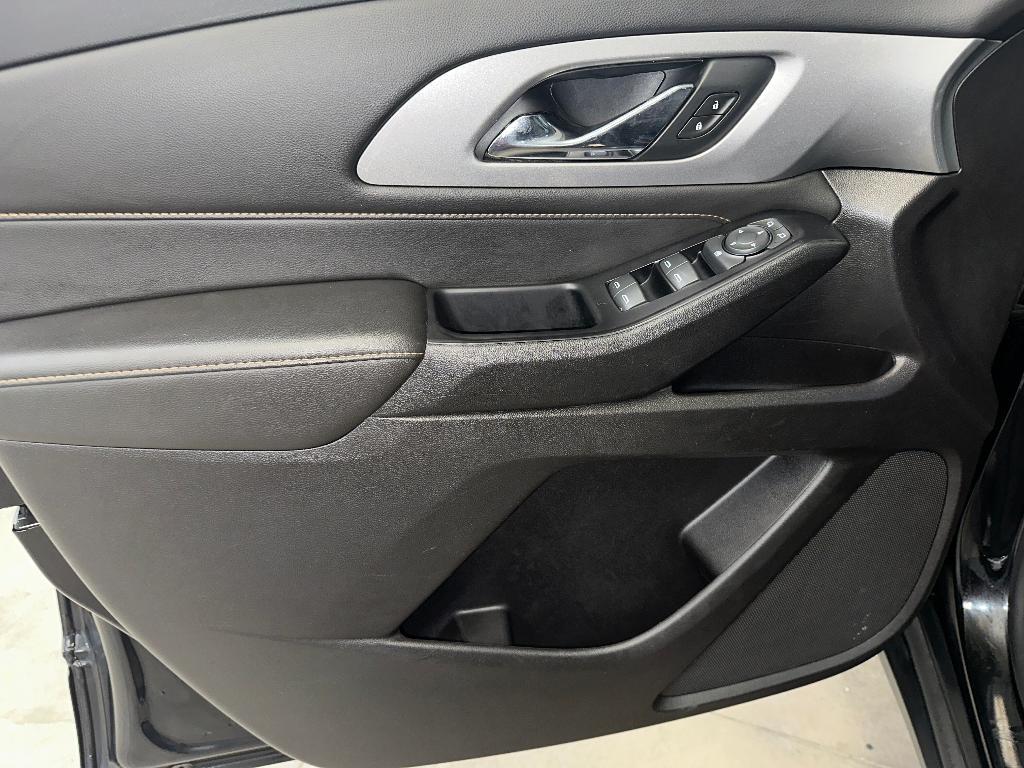 used 2019 Chevrolet Traverse car, priced at $12,396