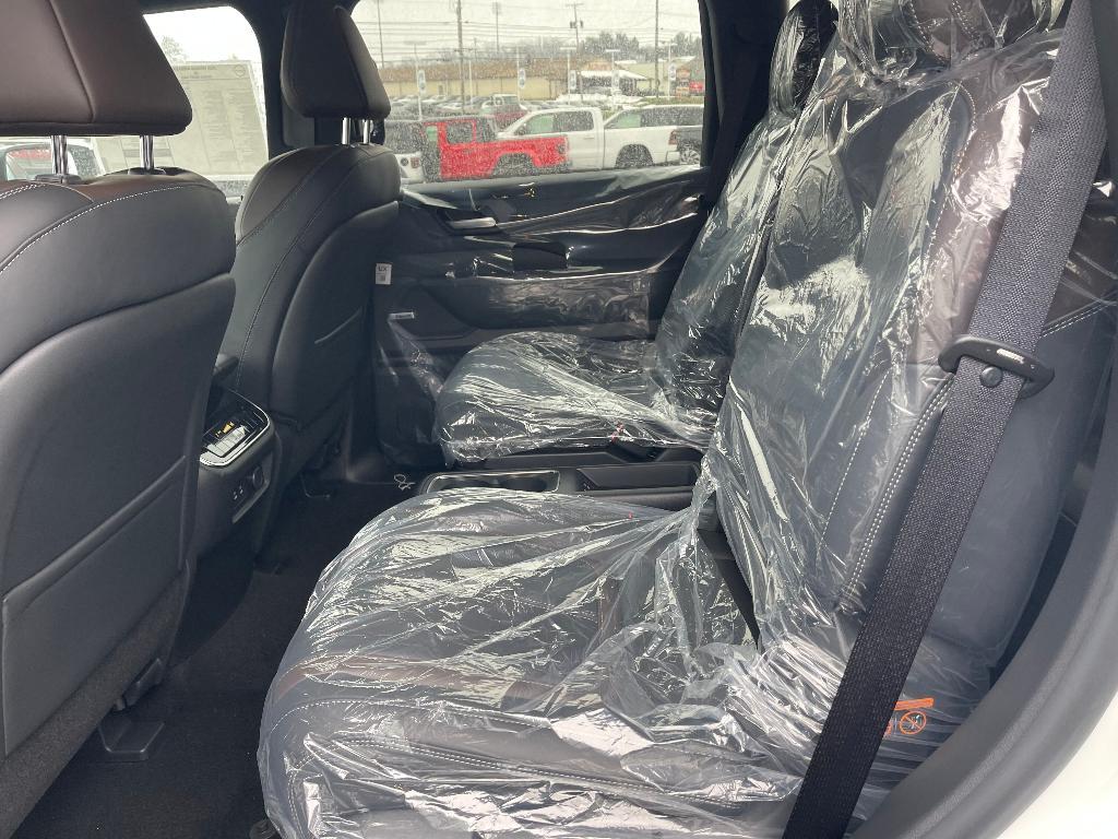 new 2026 Nissan Armada car, priced at $66,382