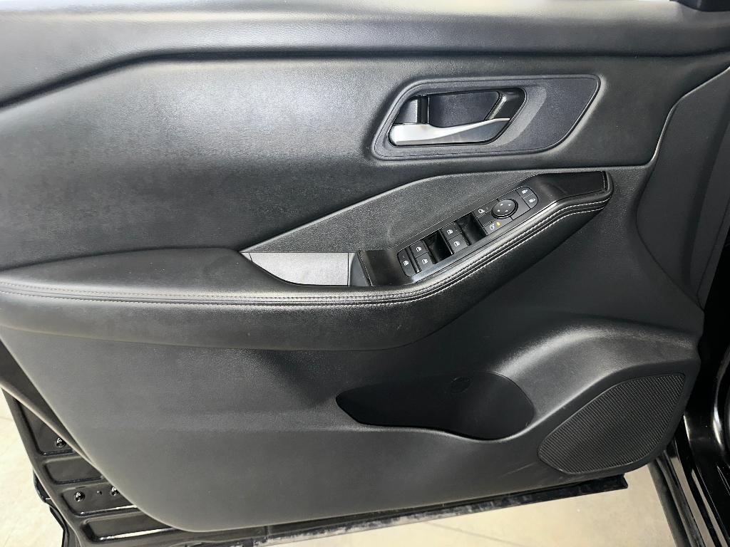 used 2024 Nissan Rogue car, priced at $21,240