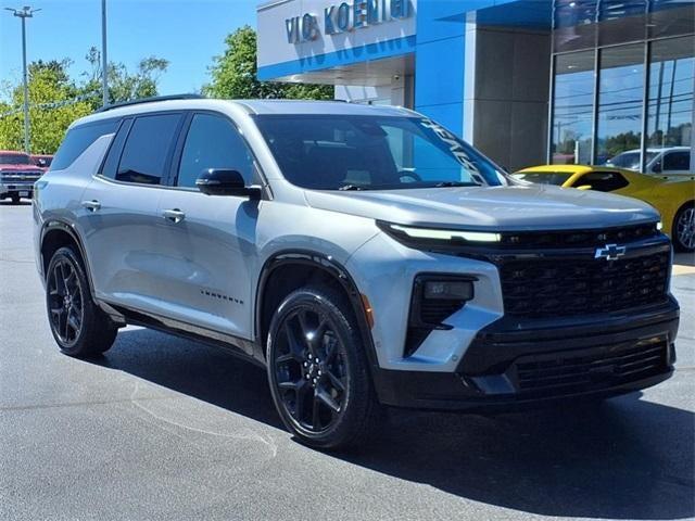 used 2024 Chevrolet Traverse car, priced at $49,689
