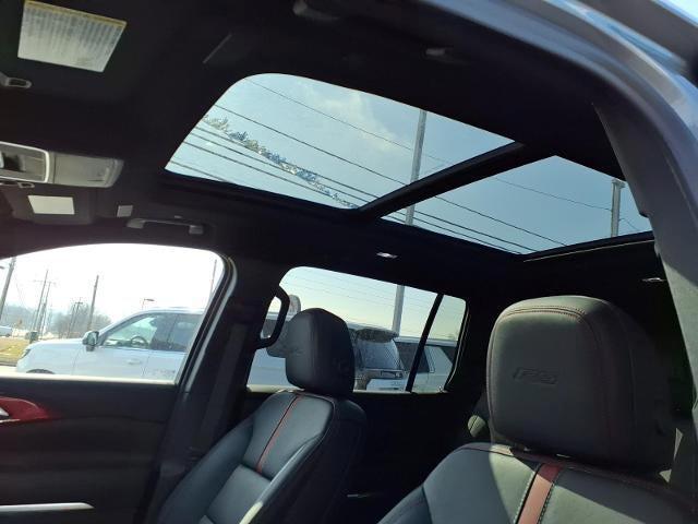 new 2026 Chevrolet Traverse car, priced at $57,220