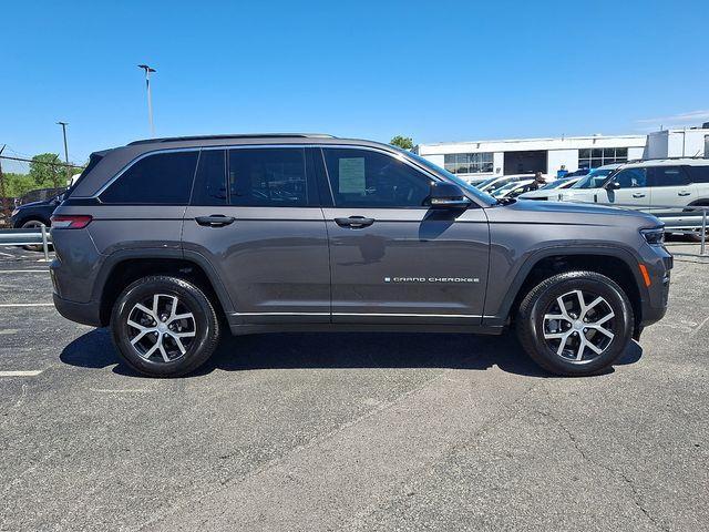 used 2025 Jeep Grand Cherokee car, priced at $41,695