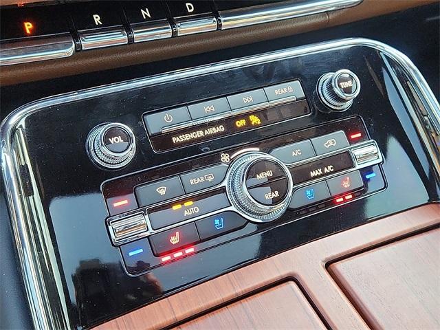 used 2023 Lincoln Navigator car, priced at $66,995