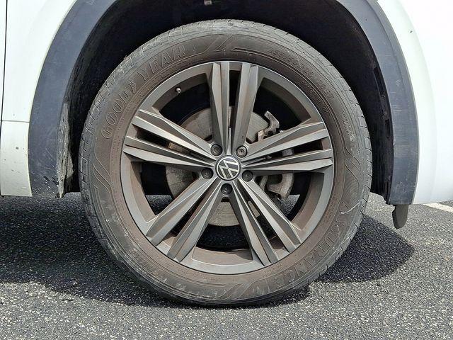 used 2022 Volkswagen Atlas Cross Sport car, priced at $29,995