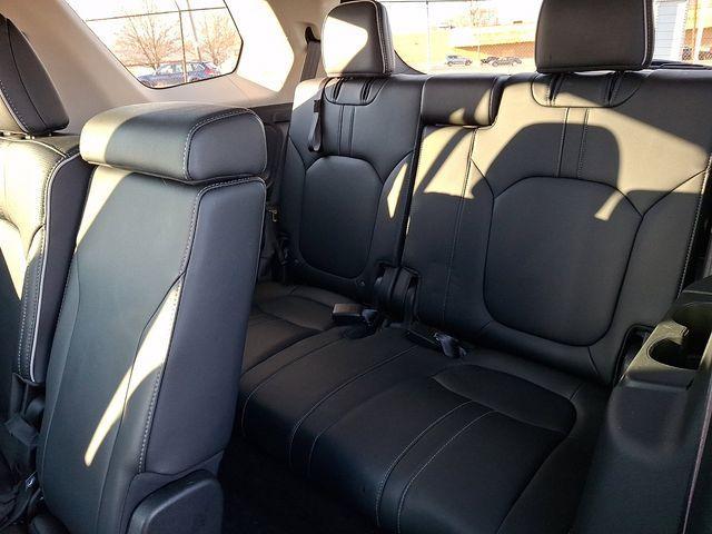 used 2023 Honda Pilot car, priced at $40,995