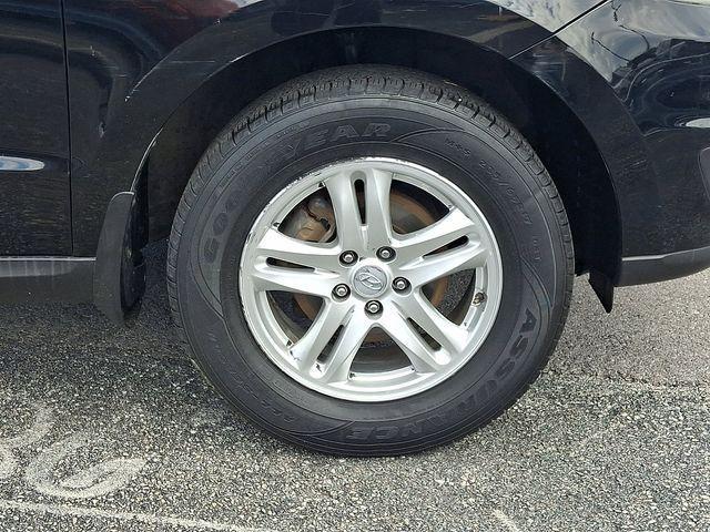 used 2012 Hyundai Santa Fe car, priced at $6,695