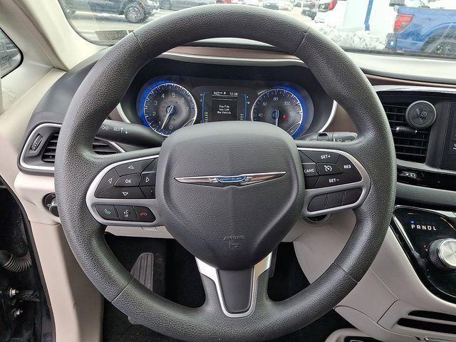 used 2017 Chrysler Pacifica car, priced at $13,195