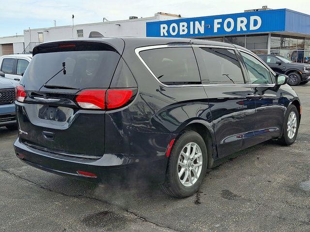 used 2017 Chrysler Pacifica car, priced at $13,195