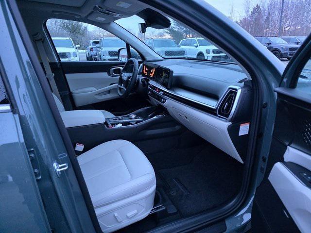 new 2026 Kia Sorento Hybrid car, priced at $40,069