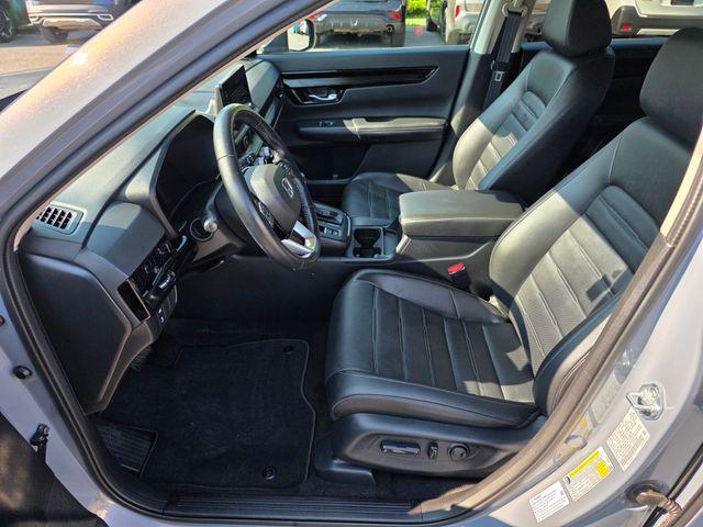 used 2025 Honda CR-V car, priced at $34,798