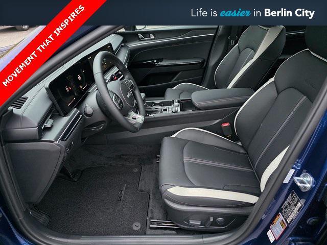 new 2025 Kia K5 car, priced at $27,670