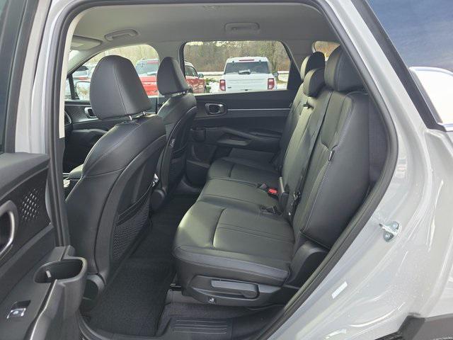 new 2026 Kia Sorento car, priced at $39,265