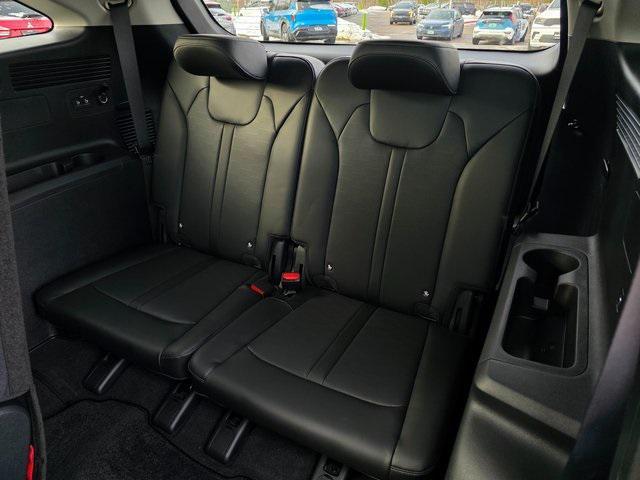 new 2026 Kia Sorento car, priced at $39,265